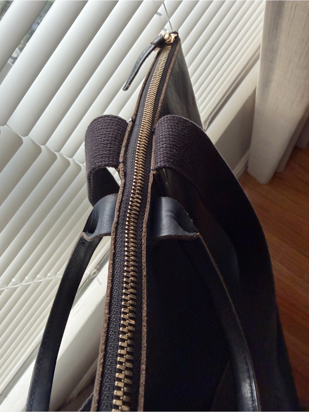 Clare V. Navy Leather Le Zip Sac - Picture 5 of 13